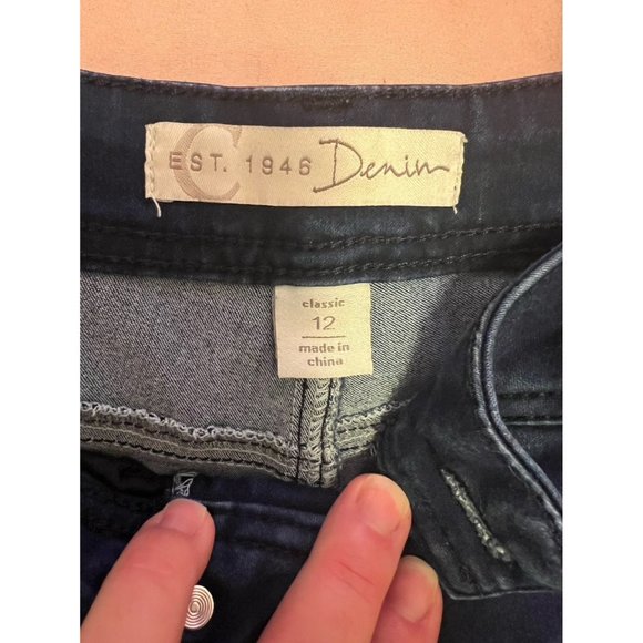 Jeans - Picture 2 of 3